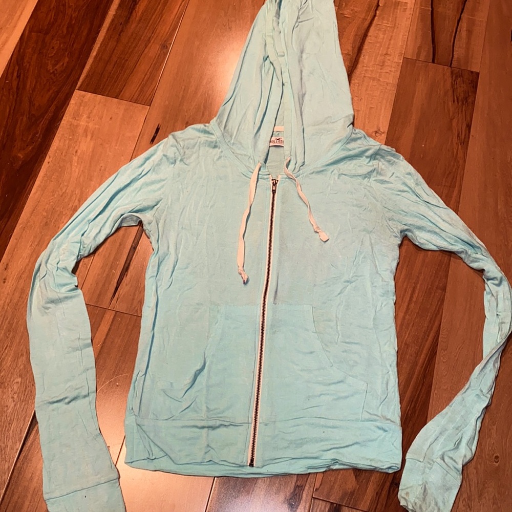 LIKE NEW | HOLLISTER LIGHTWEIGHT FULL ZIP | SMALL